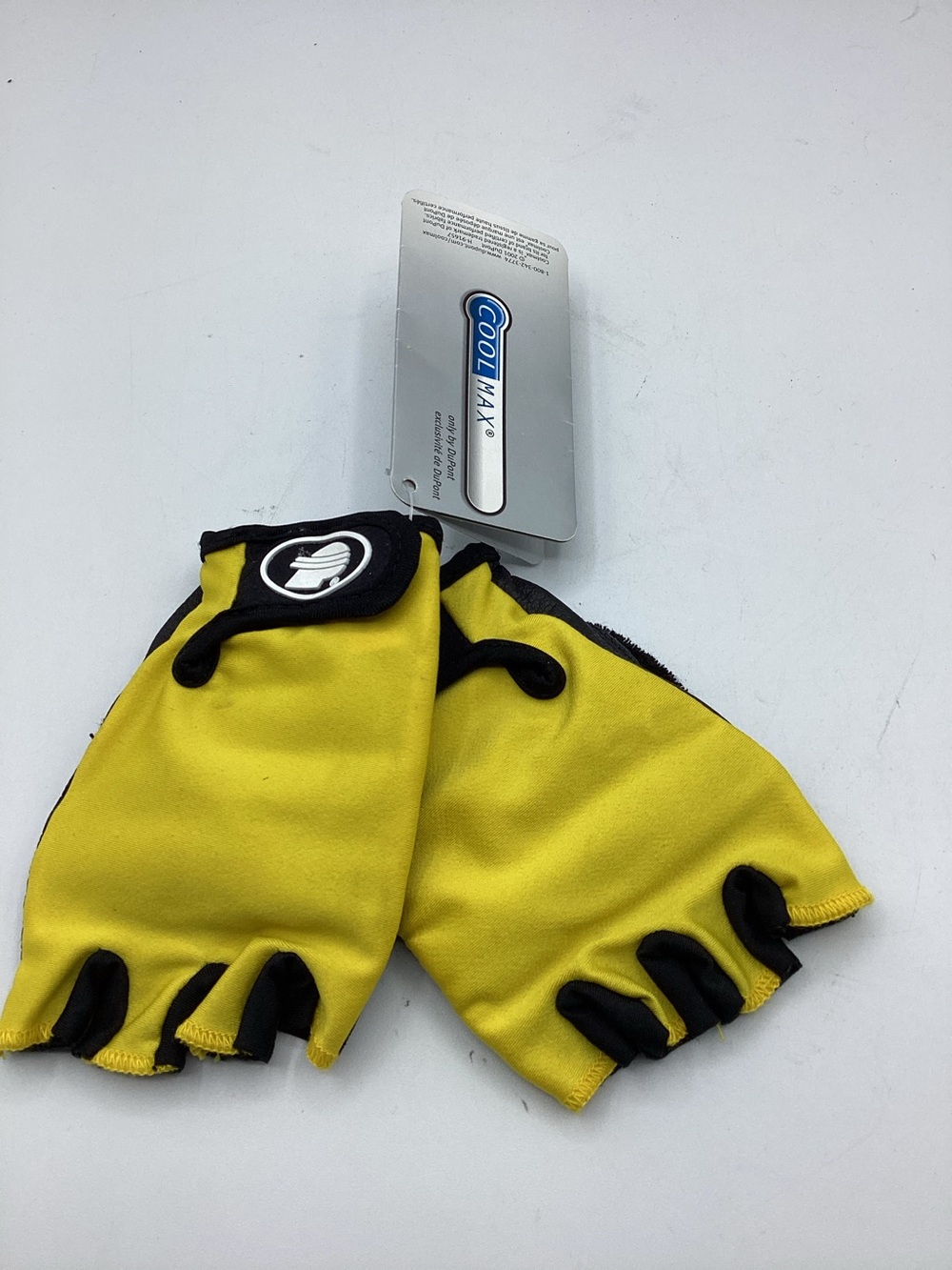 NWT Women’s Cool MAX LIFTING Gloves size M